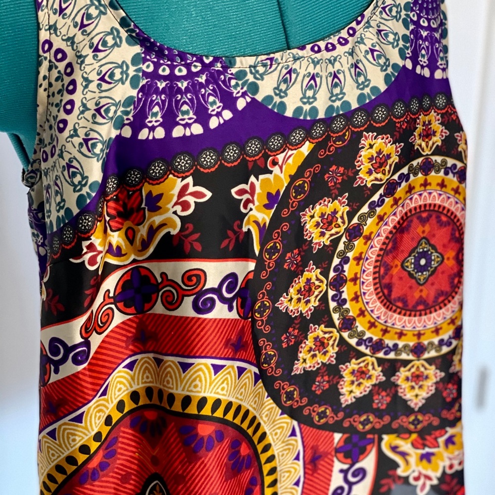 Silky Women’s Top